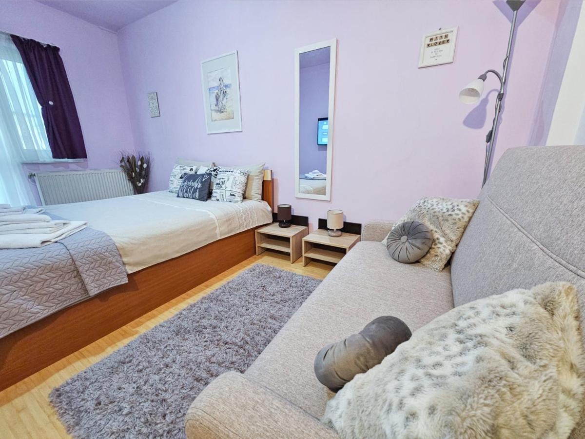 Central Park Apartment Турда Экстерьер фото